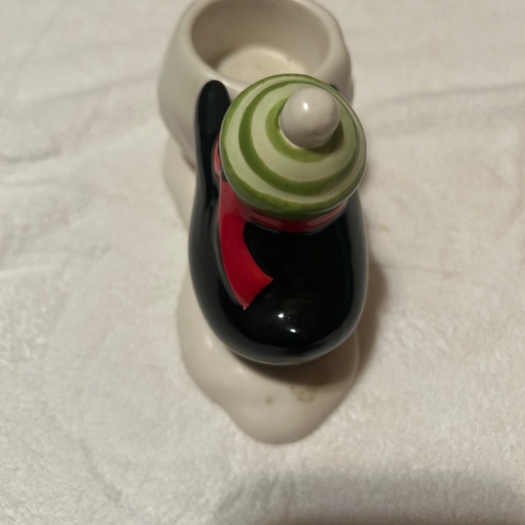 Hallmark Penguin & Snowball Ceramic Tea light Candle  holder - Picture 4 of 5
